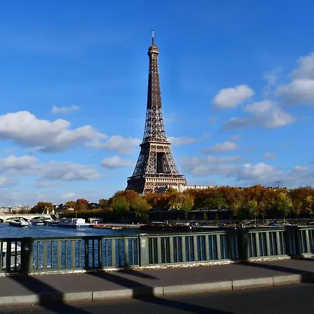 Bel Idealement Situe - Tour Eiffel פריז